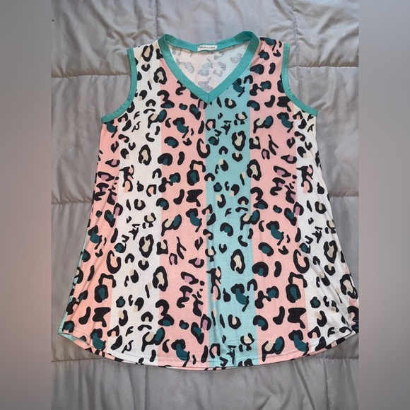 Stylish Leopard Print Women's Tank Top Size Small - Picture 1 of 4